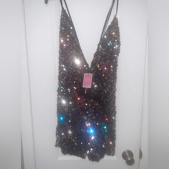 Pretty little thing sequence romper brand new multicolored - Picture 4 of 4